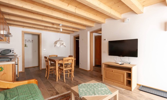 Pie Falcade Apartment | Family-Friendly Stay at Casa Piccolin Sot Ciasa