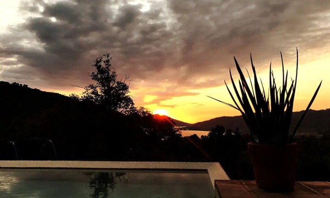 El Santuario Villa | Relaxing Stay at Casa Pipiol: Pet-Friendly with Pool & Spa