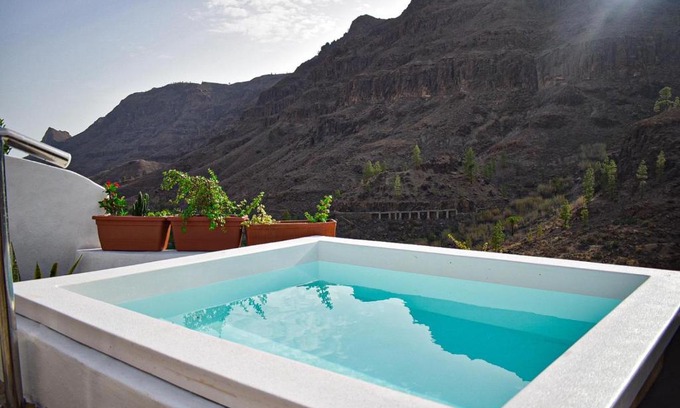 Fataga House | Oceanfront Retreat: Casa Pitita with Pool & Sea Views