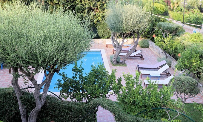 Ricadi House | Casa Pittara: Beach Access & Shared Pool for 4 Guests