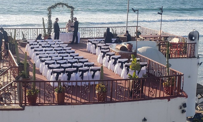 Playas de Rosarito Resort | Elegant Casa Playa Baja Resort for Weddings & Events