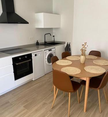 Santa Pola Apartment | Discover Casa Playa Lisa: Family-Friendly with Pool Access
