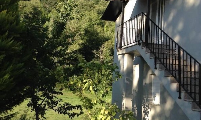 Vega de Valcarce House | Relax at Casa Polín: Spa, Restaurant & Family-Friendly