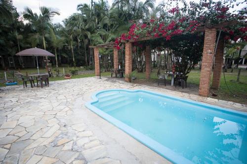 Morretes House | Casa Poletto: Oceanfront Oasis with Great Amenities