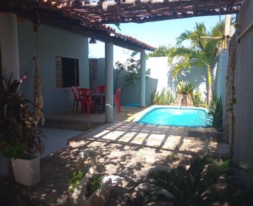 Coqueiro House | Discover Casa Portier: 4-Star Pet-Friendly Ocean Getaway