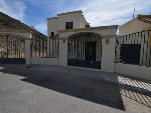 Primera Seccion House | Discover Casa PortoBello - Family-Friendly Getaway!