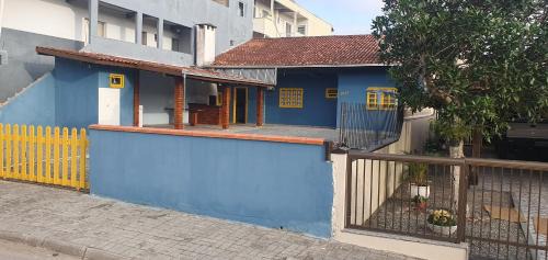 Enseada House | Pet-Friendly Casa Praia with Private Beach in São Francisco
