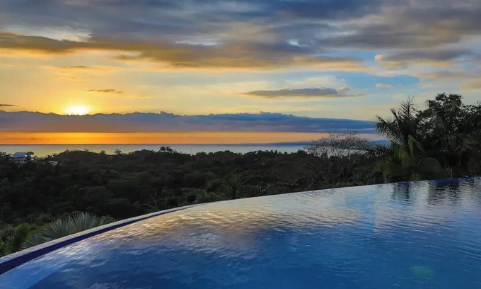 Valle Pura Vida House | Casa Pura Vista - Best View Home in Manuel Antonio