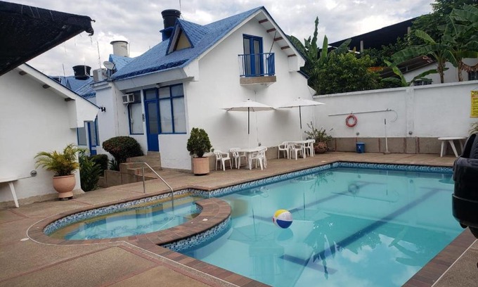 Melgar House | Pet-Friendly Getaway at Casa Quinta Camino De Los Lanceros