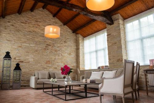 Villalba House | Discover Casa Quinta de Cecil Villalba, Lugo - Rated 9.7/10