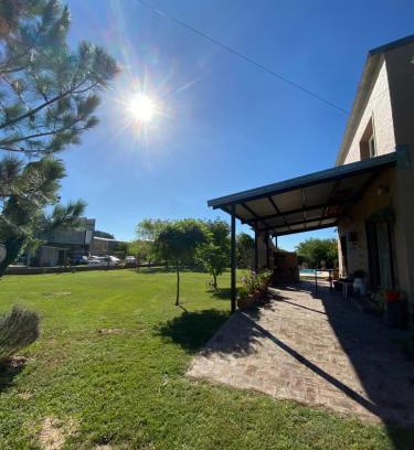 Arroyo Leyes Apartment | Family-Friendly Casa Quinta in Arroyo Leyes with Pool