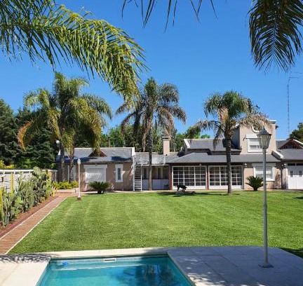 Gualeguay House | Experience Casa Quinta La Gualeya: 10/10 Oceanfront Retreat