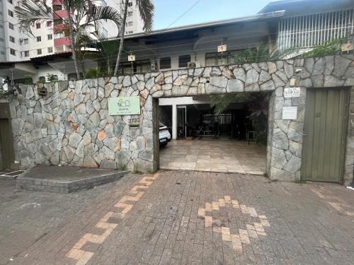 Goiania House | Perfect Family Retreat at Ofurô Hospital Premium in Goiânia