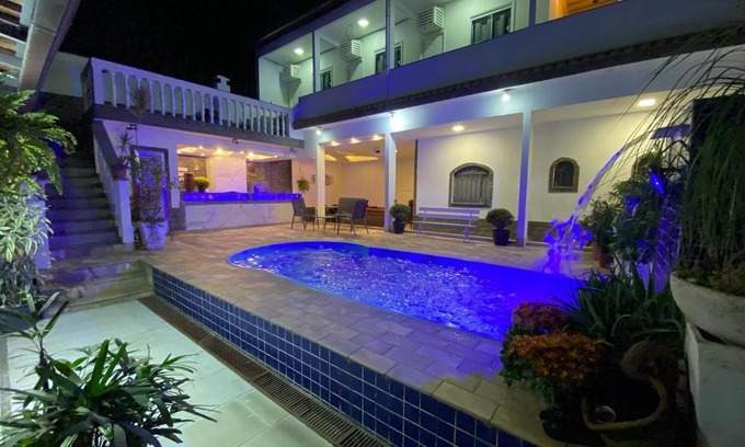 Curicica House | Casa R2: Family-Friendly Retreat with Pool Near Parque Olímpico