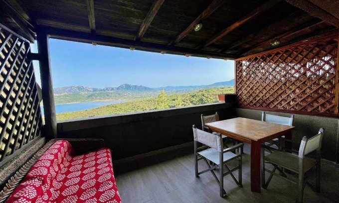 Cugnana Verde Apartment | Pet-Friendly Retreat at Casa Raffa by Wonderful Italy