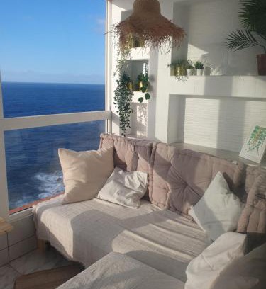 Los Realejos Apartment | Relax at Casa Randi with Oceanfront Views and Family Fun