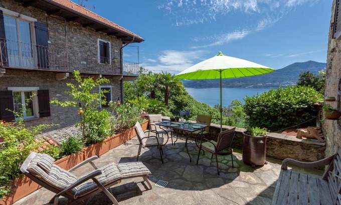 Camogno House | Oceanfront Casa Regalino: Family-Friendly with Scenic Views
