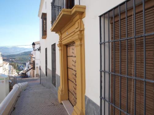 Baena House | Historic CASA REHABILITADA SIGLO XVIII with Pool & Kitchen
