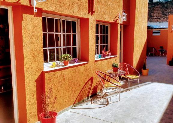 Villa Crespo Apartment | Highly Rated Casa Reina Apart in Villa Crespo