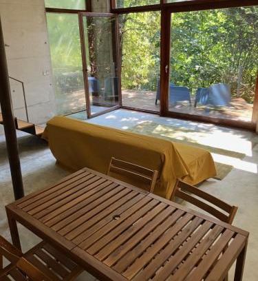 Arcos de Valdevez Resort | Experience CASA RIO VEZ - Riverfront with Pool & Pet Friendly