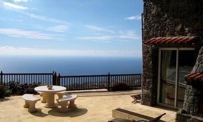 Calheta Villa | Elegance at Casa Rochinha: Pools & Spectacular Views Await