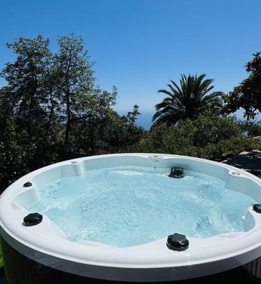 Puntagorda House | Discover Casa Rodri: Pet-Friendly Retreat with Hot Tub