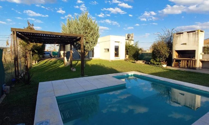 Roldan House | Relax at Casa Roldan Punta Chacra: Pet-Friendly Retreat