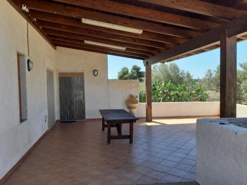 Marsala House | Discover Casa Rosa Maria: Pet-Friendly Family Retreat