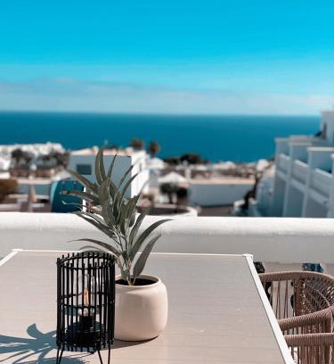 Los Mojones Apartment | Discover Casa Rosalía II: Oceanfront Haven in Puerto del Carmen
