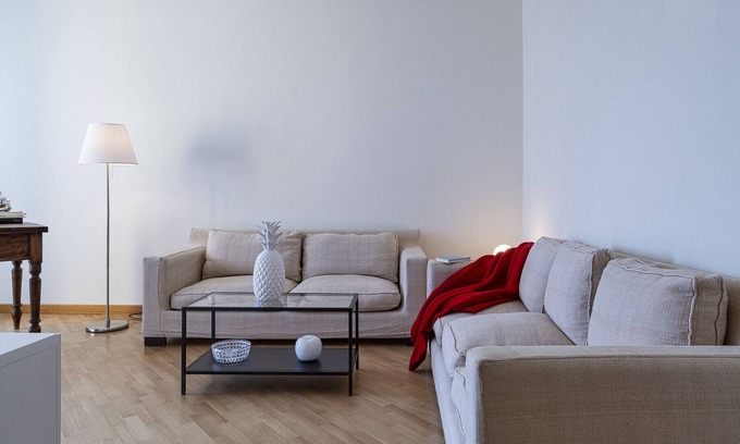 Albaro Apartment | Discover Casa Rosanna: Family-Friendly with Great Amenities