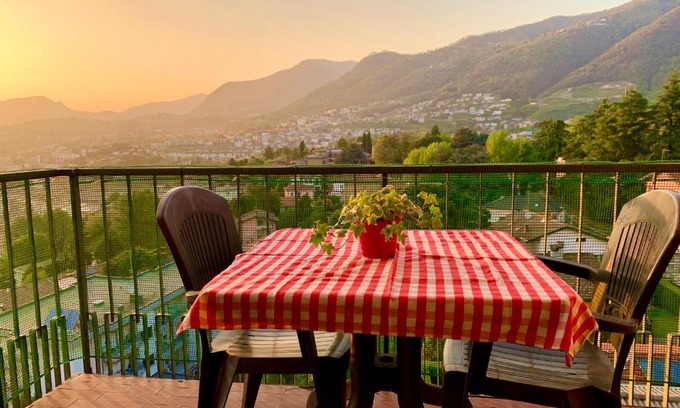 Como Apartment | Casa Rosanna - Family-Friendly Retreat in Como