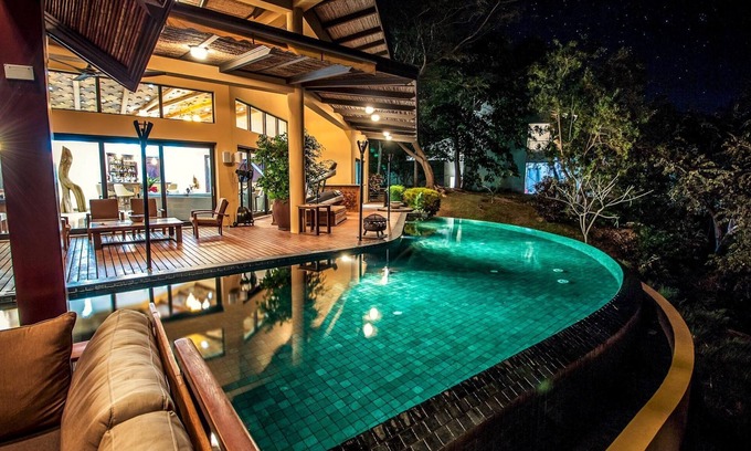 Papagayo Peninsula Villa | Discover Casa Rosen Villa: Family-Friendly Nacascolo Retreat
