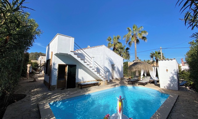 Cala Llombards House | Casa Roser Haus: Poolside Retreat with Ocean Views