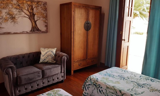 Fuencaliente de la Palma House | Pet-Friendly Casa Rural Los Dragos with Exceptional Reviews