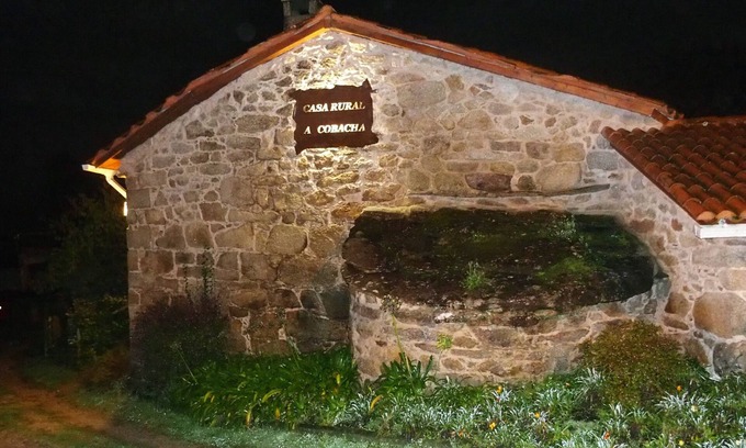Medin House | Experience Bliss at Casa Rural A Cobacha with Ocean Views