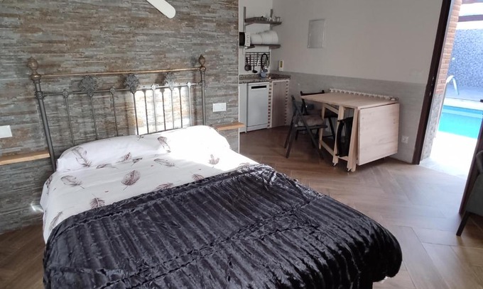 San Pascual Apartment | Pet-Friendly Retreat: Casa Rural Abuela Consuelo Studio