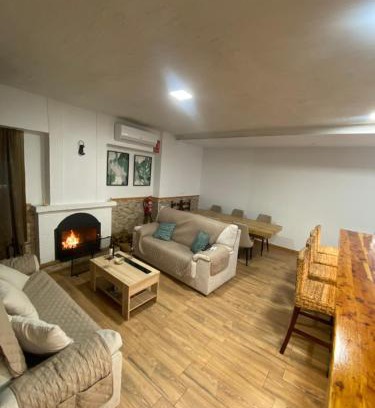 Ossa de Montiel House | Casa Rural Abuelo Raimundo: Guest Rated 10/10 with Ocean Views