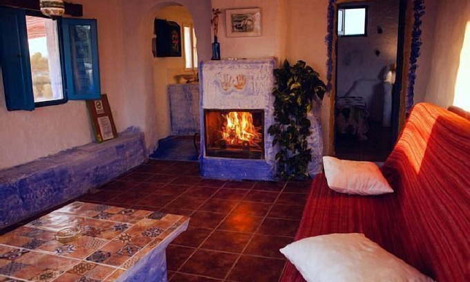 Huercal-Overa Cottage | Cozy Casa Rural Aloe Vera: Ocean View & Pet-Friendly Retreat