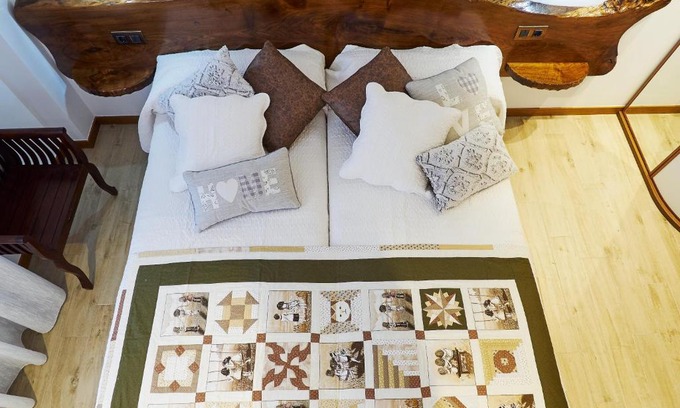Lagran House | Discover Casa Rural Arriagaetxea: Family-Friendly Retreat
