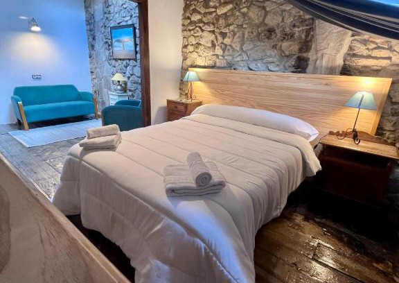 Armano House | Pet-Friendly Haven at Casa Rural Basiver - Habitación Braña