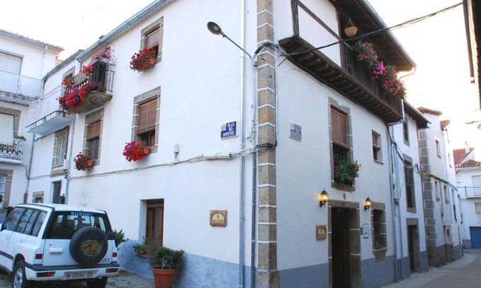 Hervas House | Inviting Casa Rural Beit Shalom - Guest Rated 9.1/10!