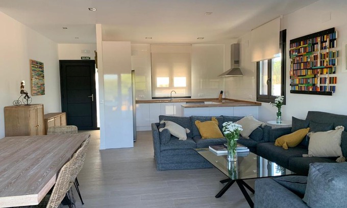 Valencia de Alcantara House | Exceptional Stay at Casa Rural Camino de la Data