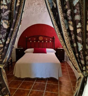 Pegalajar House | Pet-Friendly Casa Rural Cueva El Sauce - Rated 9.5/10