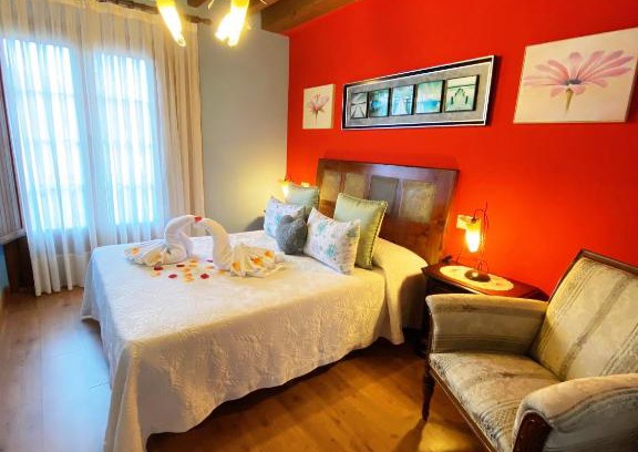 Pimiango Apartment | Cozy Casa Rural Del Valle Obeso with Ocean View & Accessibility