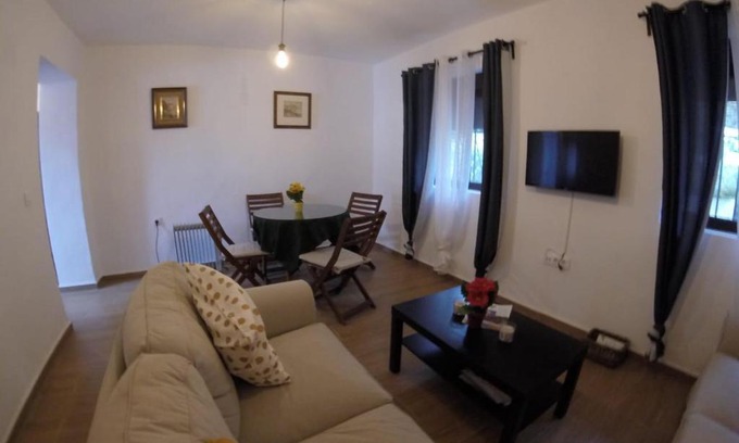 Zahara de la Sierra House | Cozy Casa Rural el Patio with Ocean View & Hot Tub