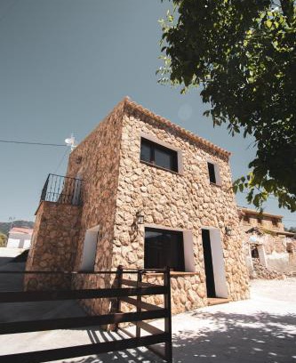 Riopar Viejo House | Discover CASA RURAL EL PADRONCILLO: Rated 9.5/10 & Pet Friendly