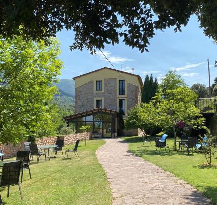 San Millan de la Cogolla House | Oceanfront Family Retreat at Casa Rural La Calera