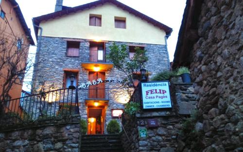 Espot House | Pet-Friendly Getaway at Casa Rural Felip - Rated 8.8/10