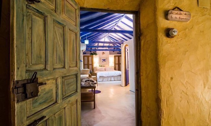 Madridejos Cottage | Experience Casa Rural La Alameda: Family Retreat with Pool