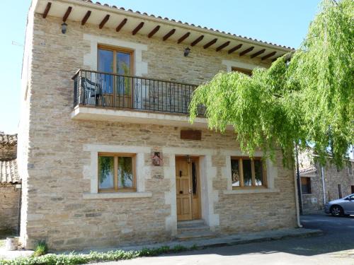 Trabanca House | Exceptional Casa Rural La Fuente: Pet & Child Friendly Retreat